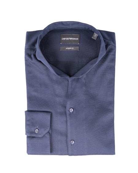 Shop EMPORIO ARMANI  Camicia: Emporio Armani camicia collo guru.
Abbottonatura frontale.
Maniche lunghe.
Polsini smussati con bottone.
Carré sul retro.
Composizione: 69% cotone, 27% poliammide, 4% elastan.
Made in China.. EM000193 TE14231-MB015